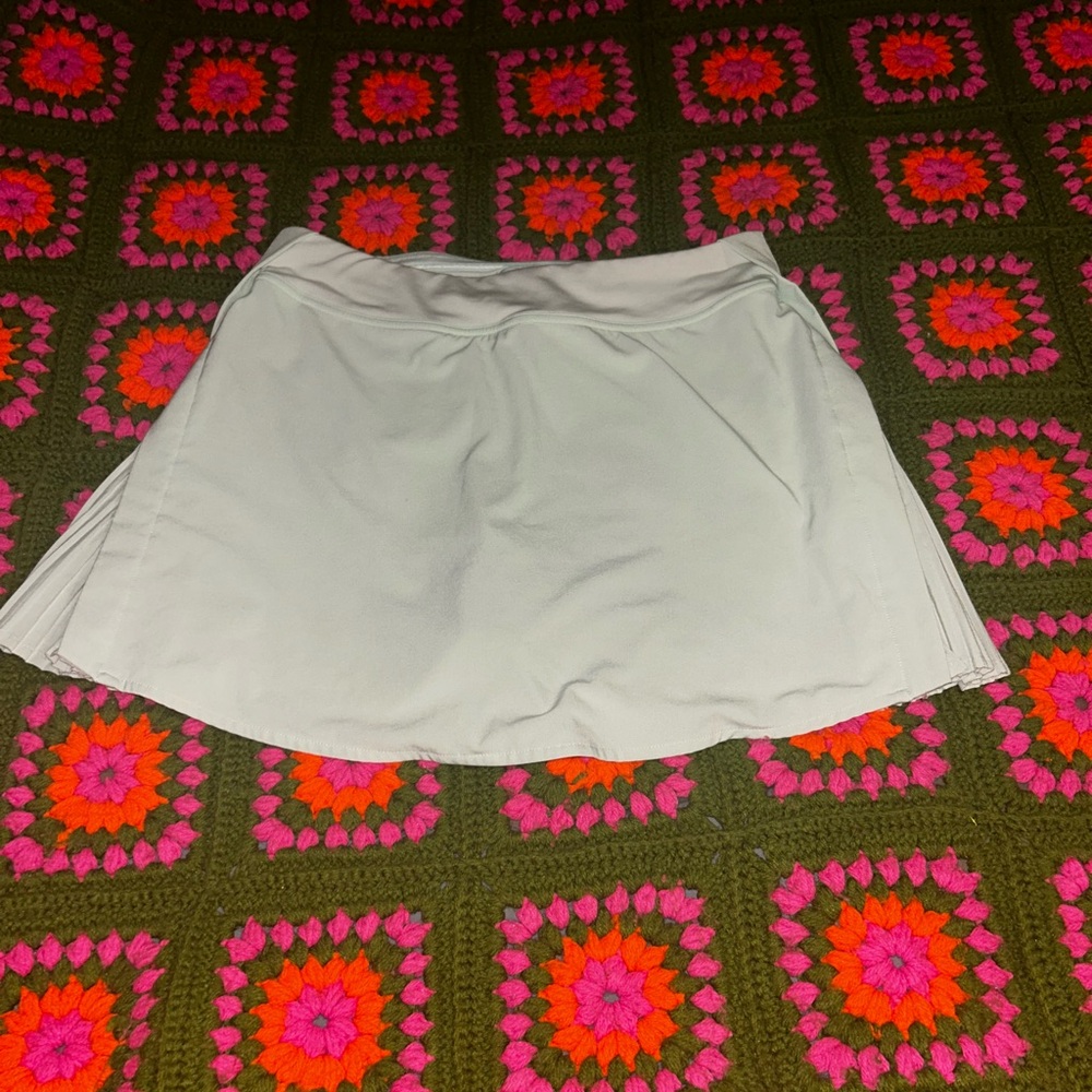 Lululemon Athletica Light Mint Skort - Picture 2 of 5